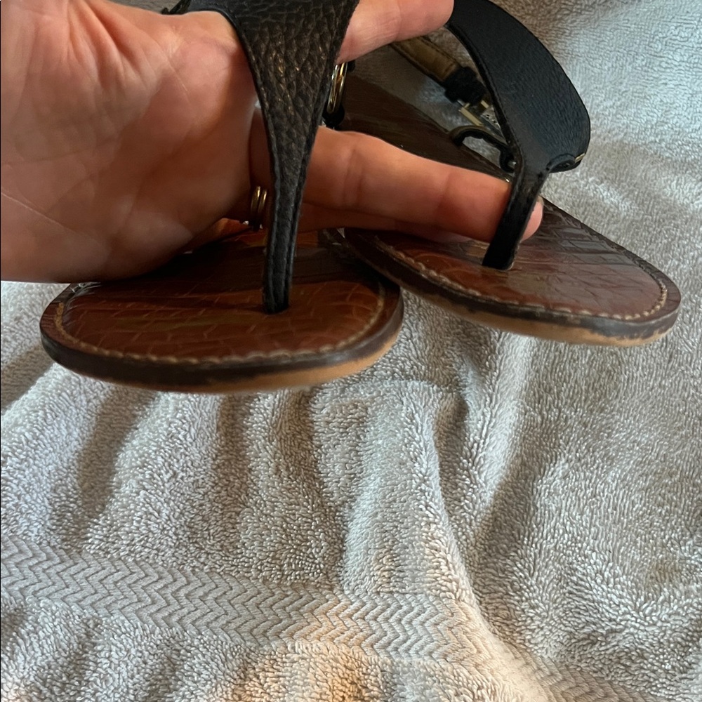Sam Edelman Black Leather Thong Sandals - Picture 3 of 9